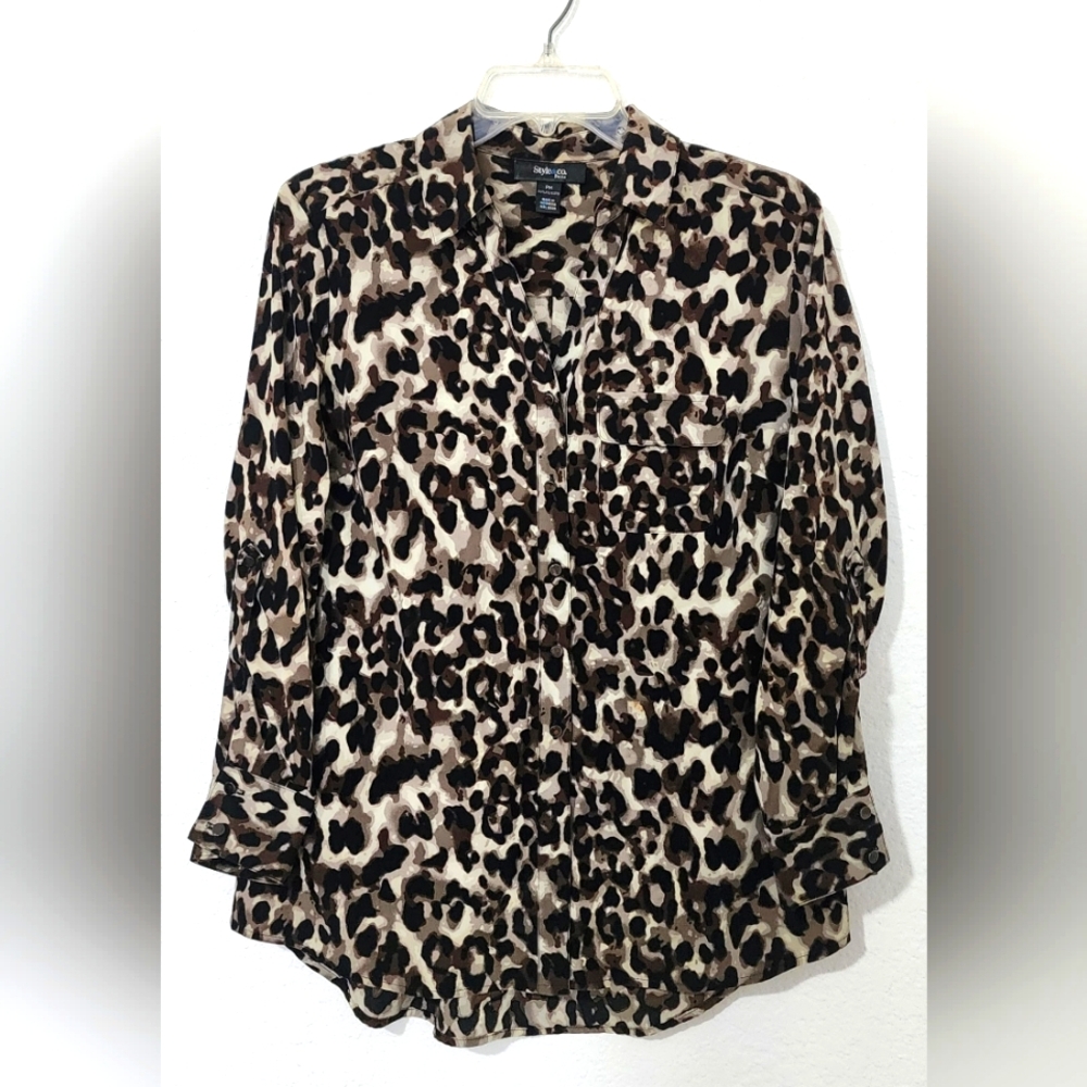 Style & Co Women's Leopard Print Top.  Size PM